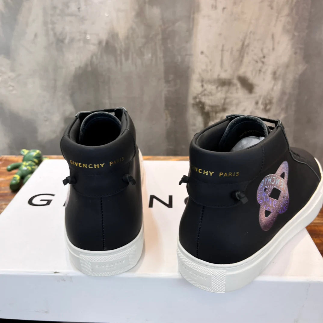 GVC SNEAKER