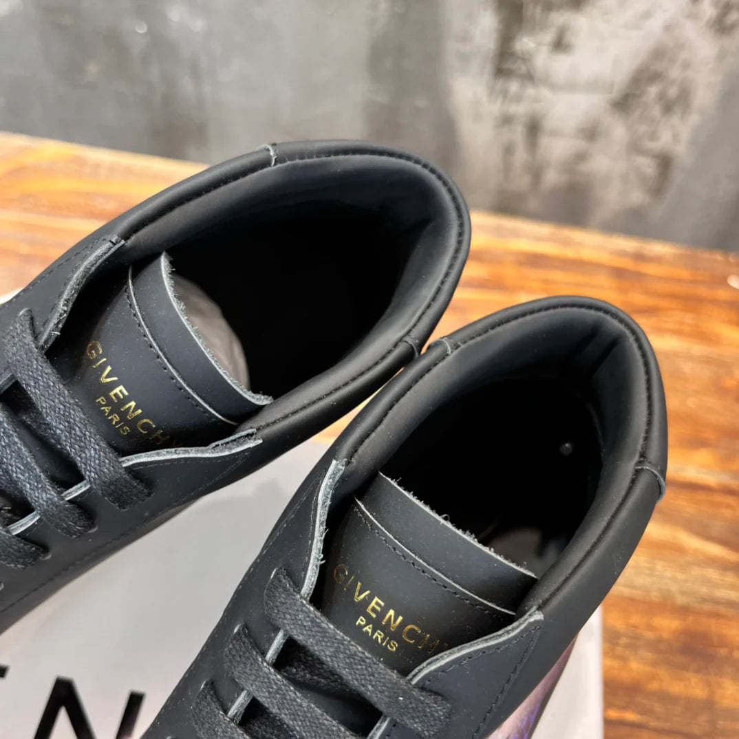 GVC SNEAKER