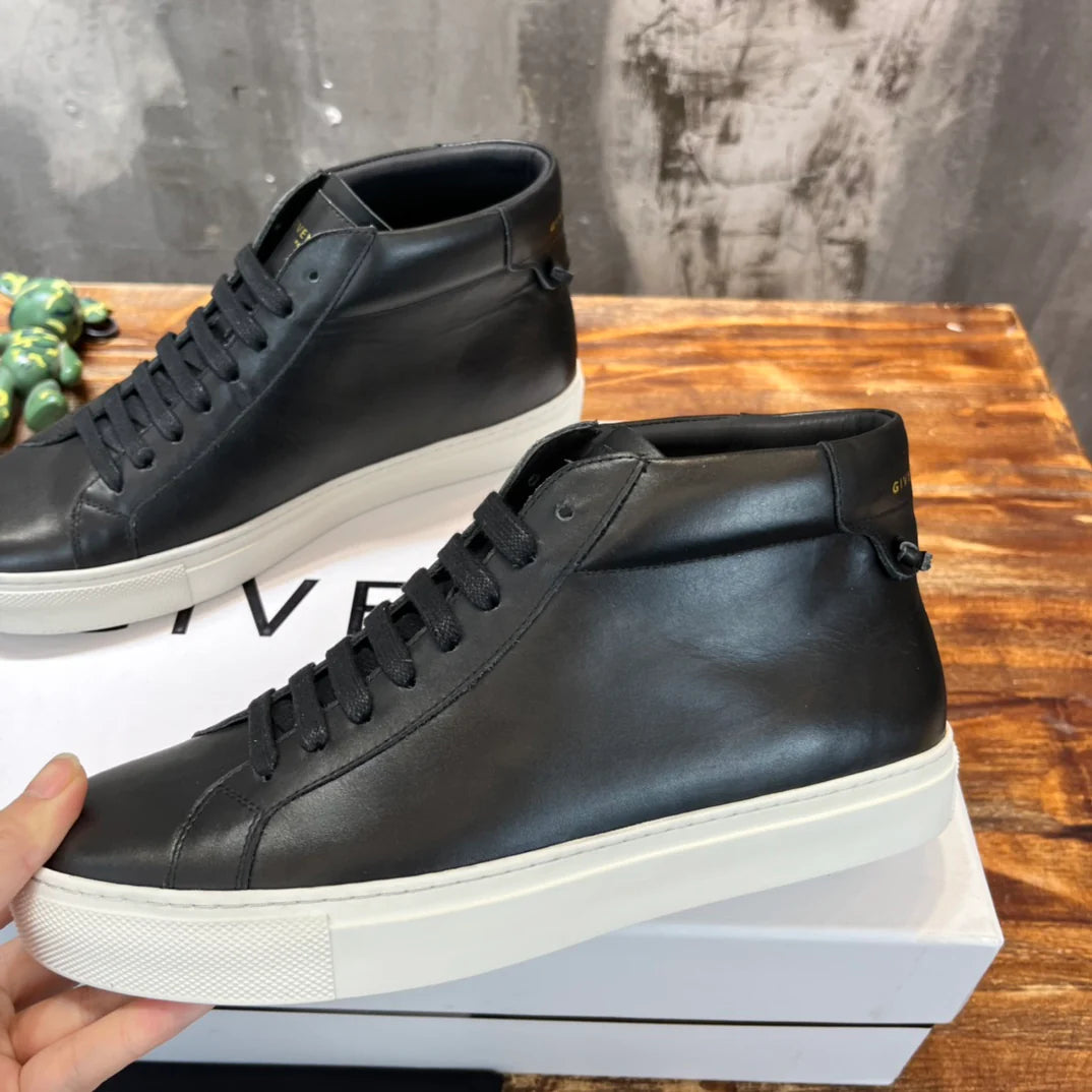 GVC SNEAKER