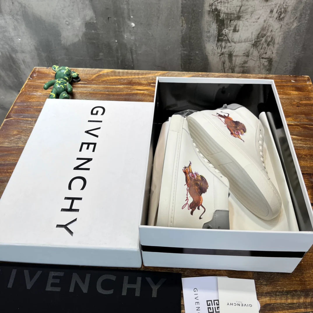 GVC SNEAKER