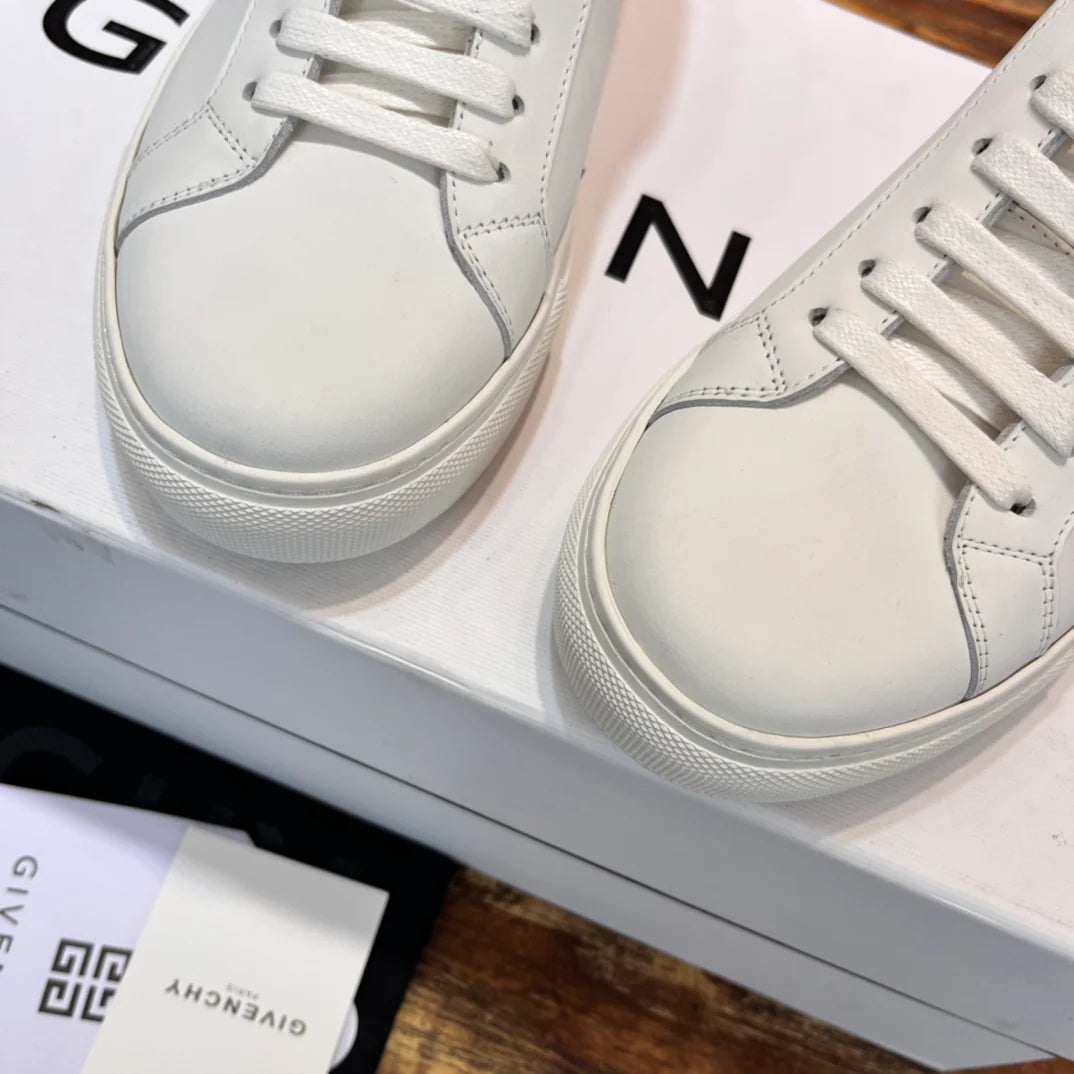 GVC SNEAKER