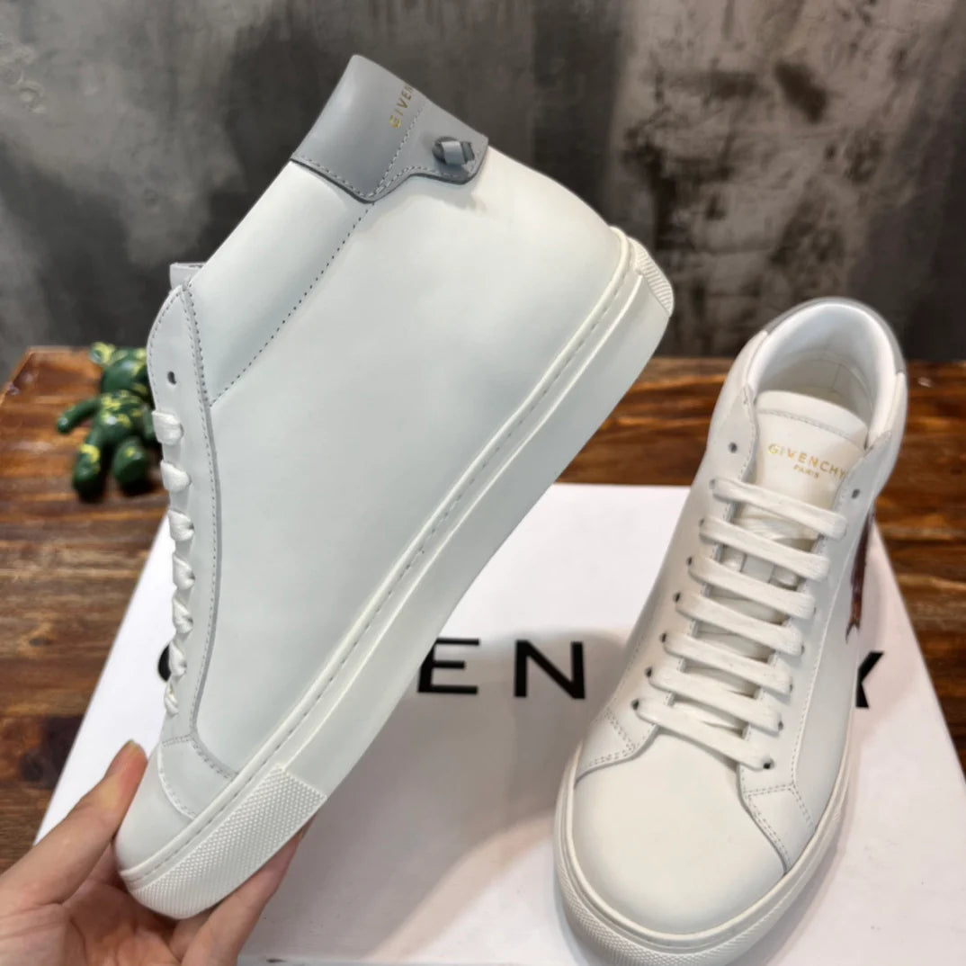 GVC SNEAKER