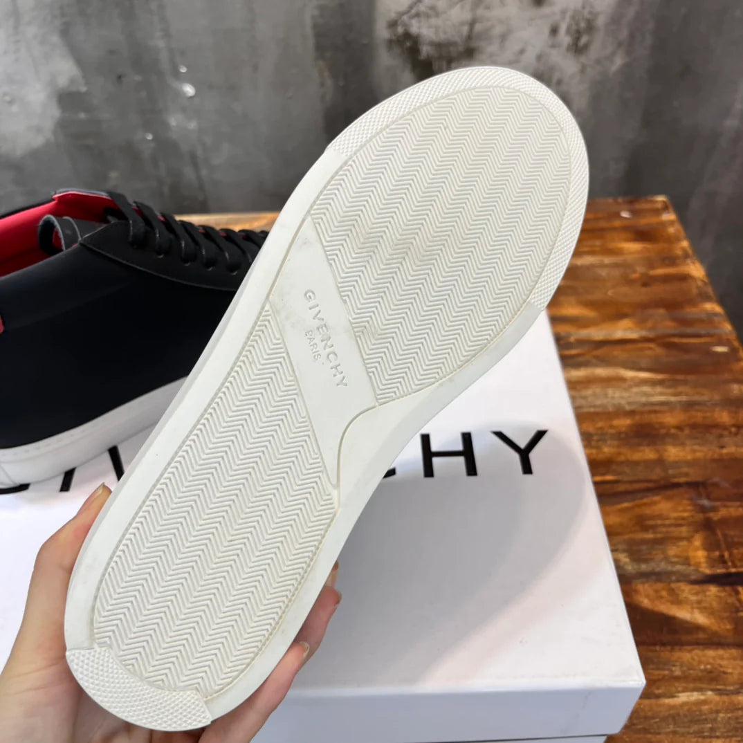 GVC SNEAKER