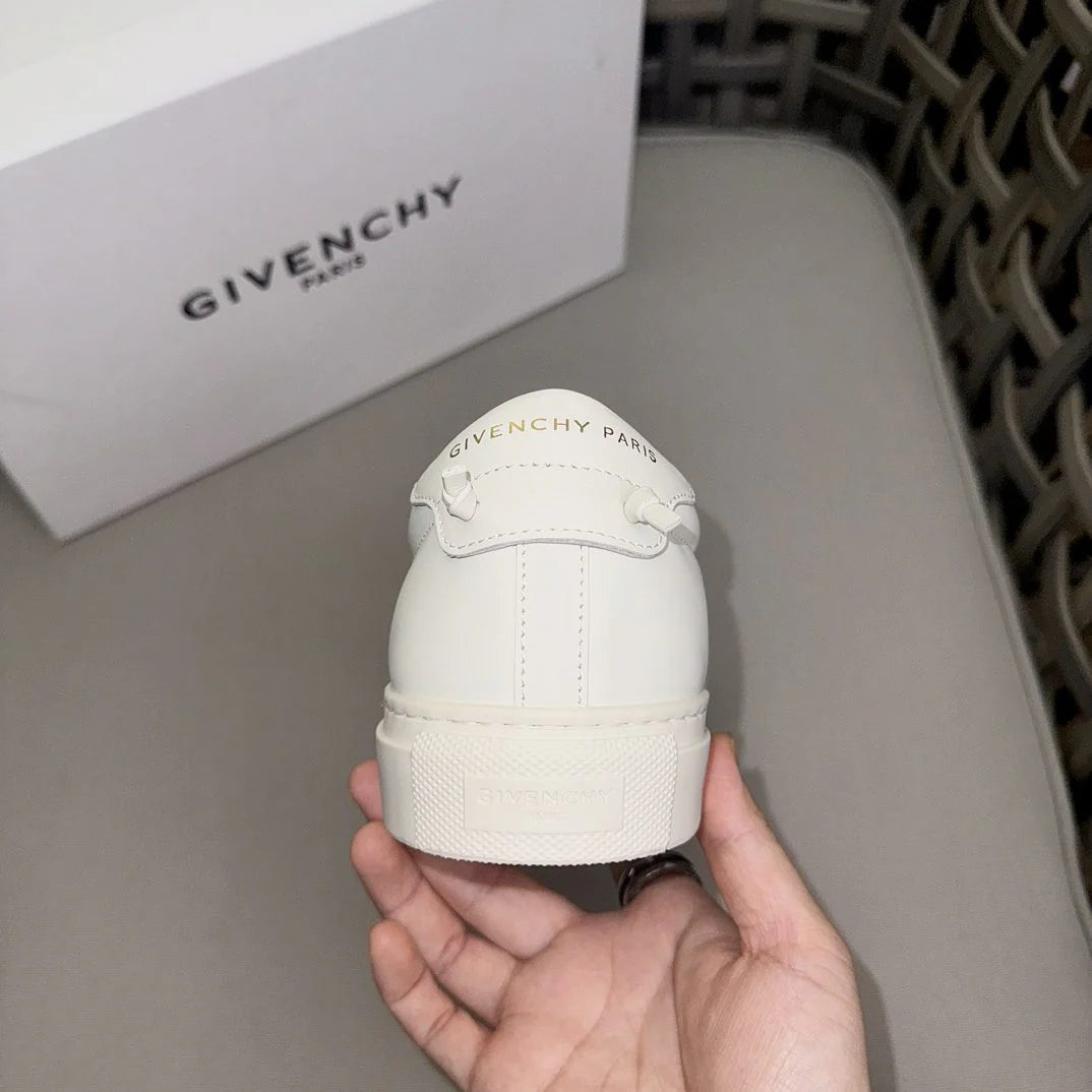 GVC SNEAKER