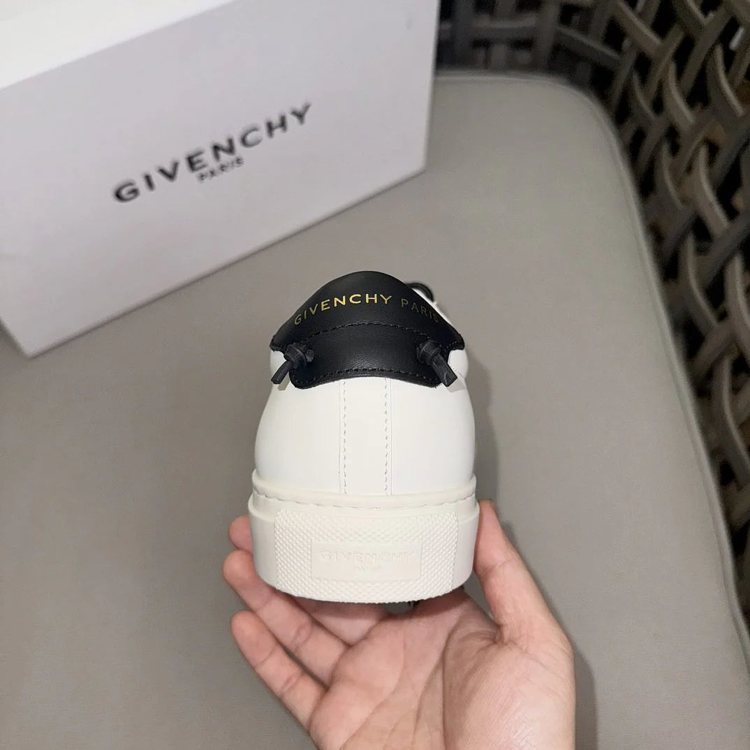 GVC SNEAKER