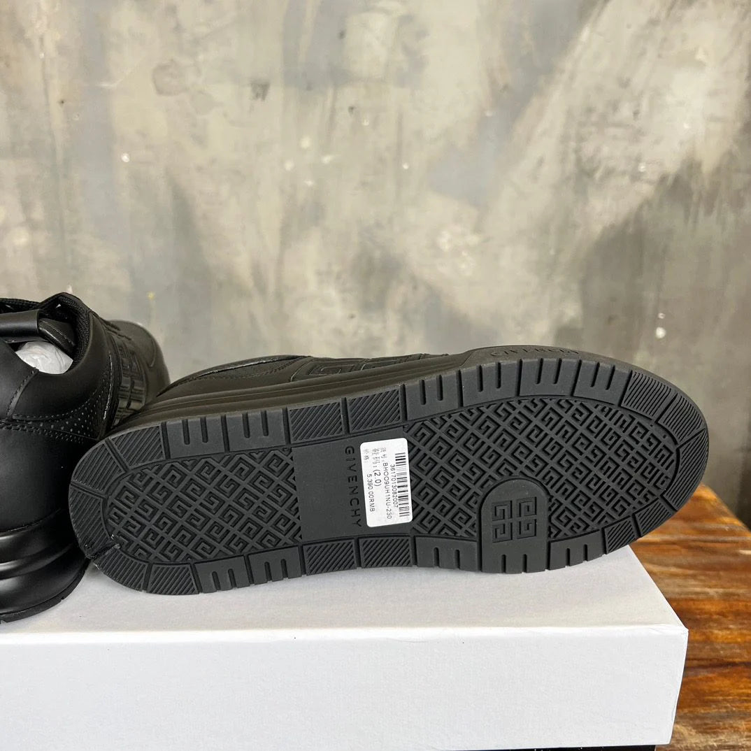 GVC SNEAKER