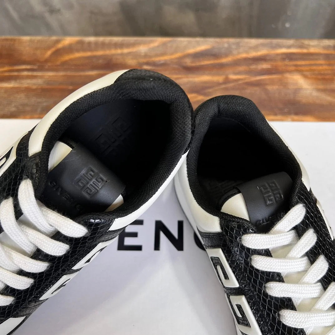 GVC SNEAKER