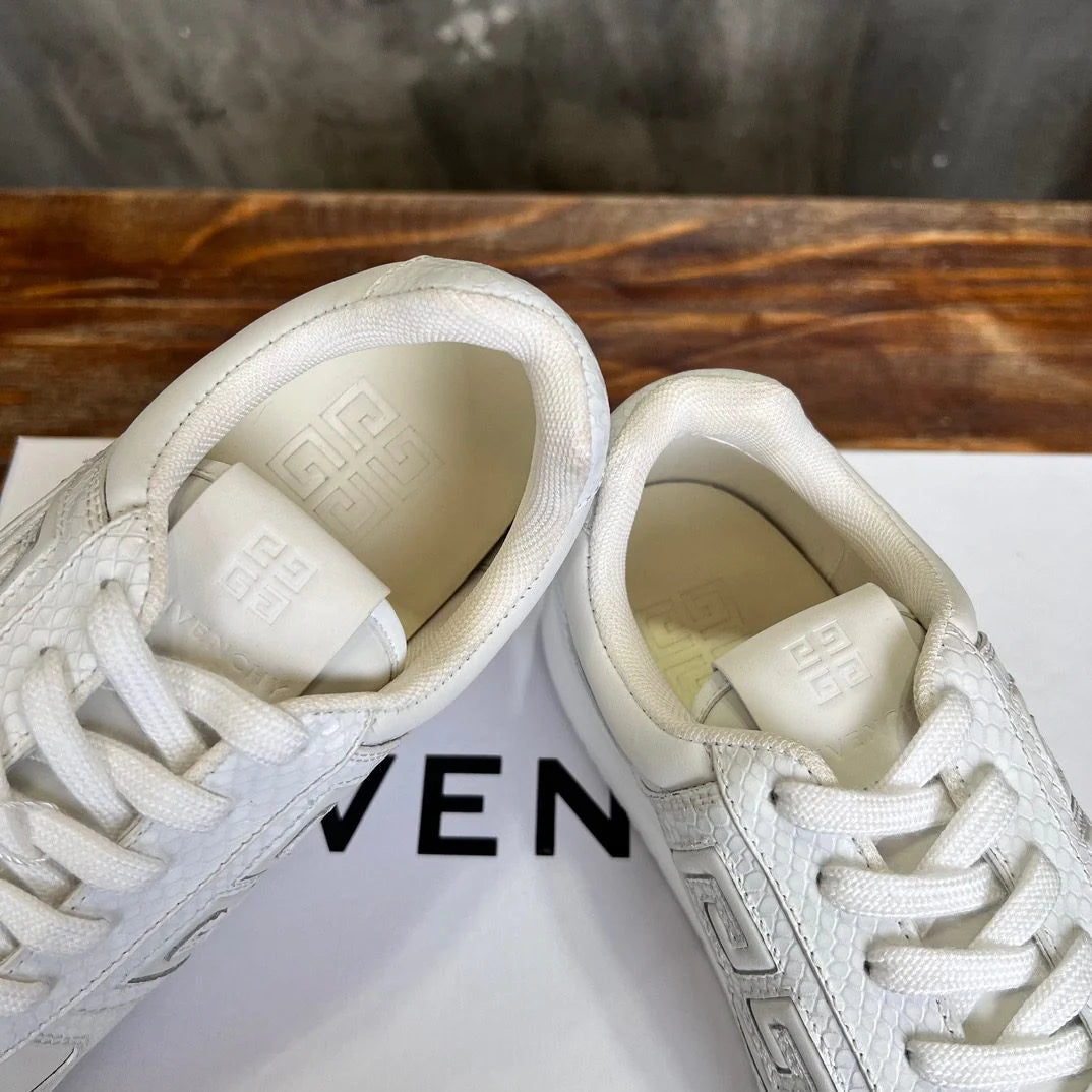 GVC SNEAKER