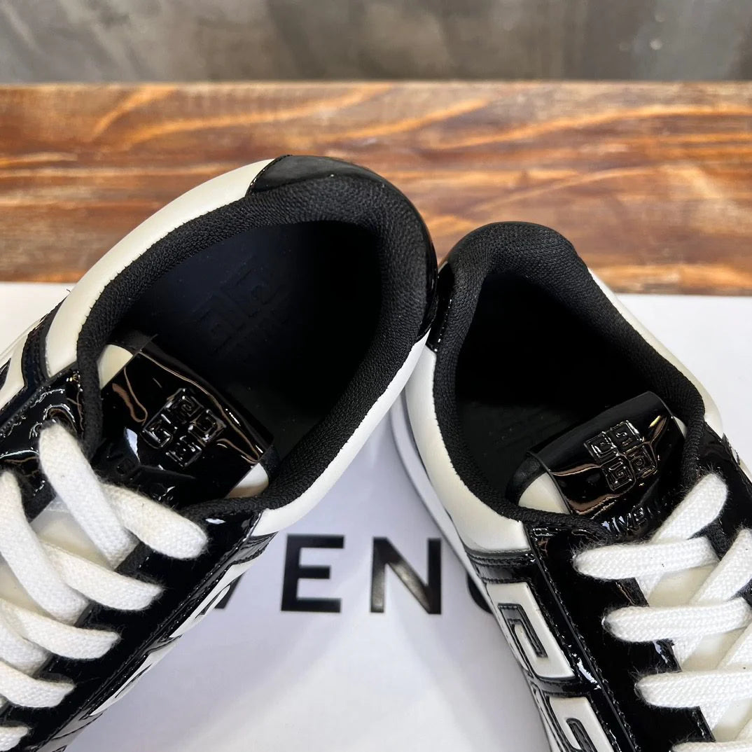 GVC SNEAKER
