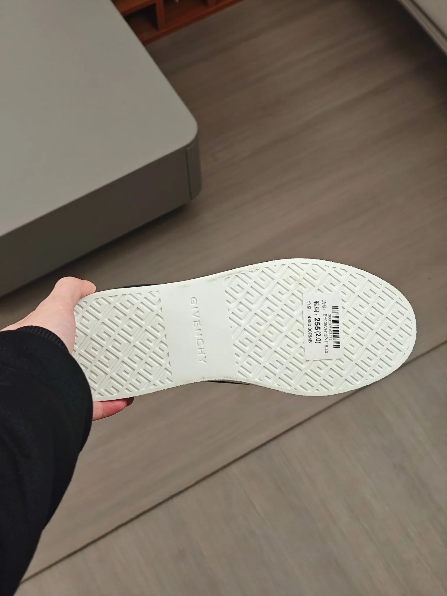 GVC SNEAKER
