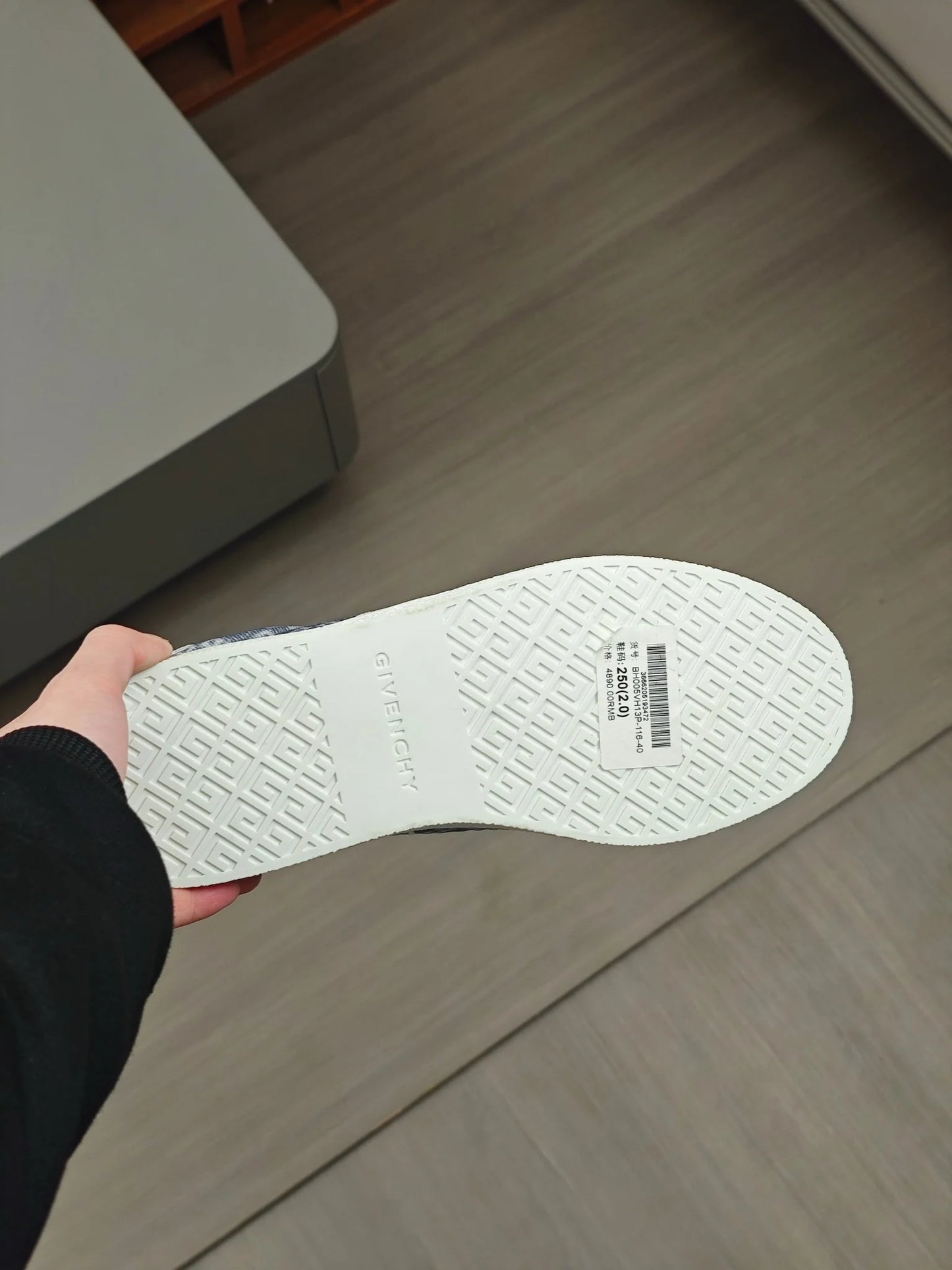 GVC SNEAKER