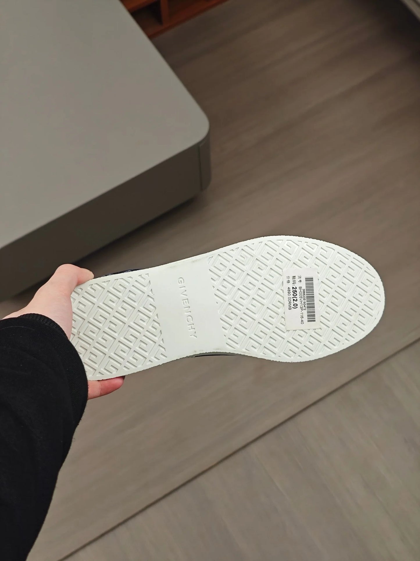 GVC SNEAKER