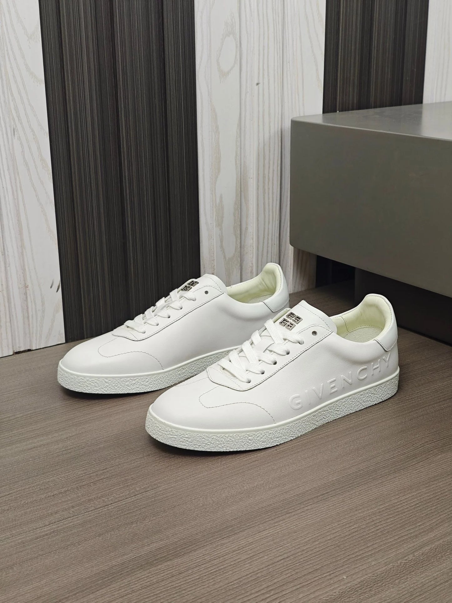GVC SNEAKER