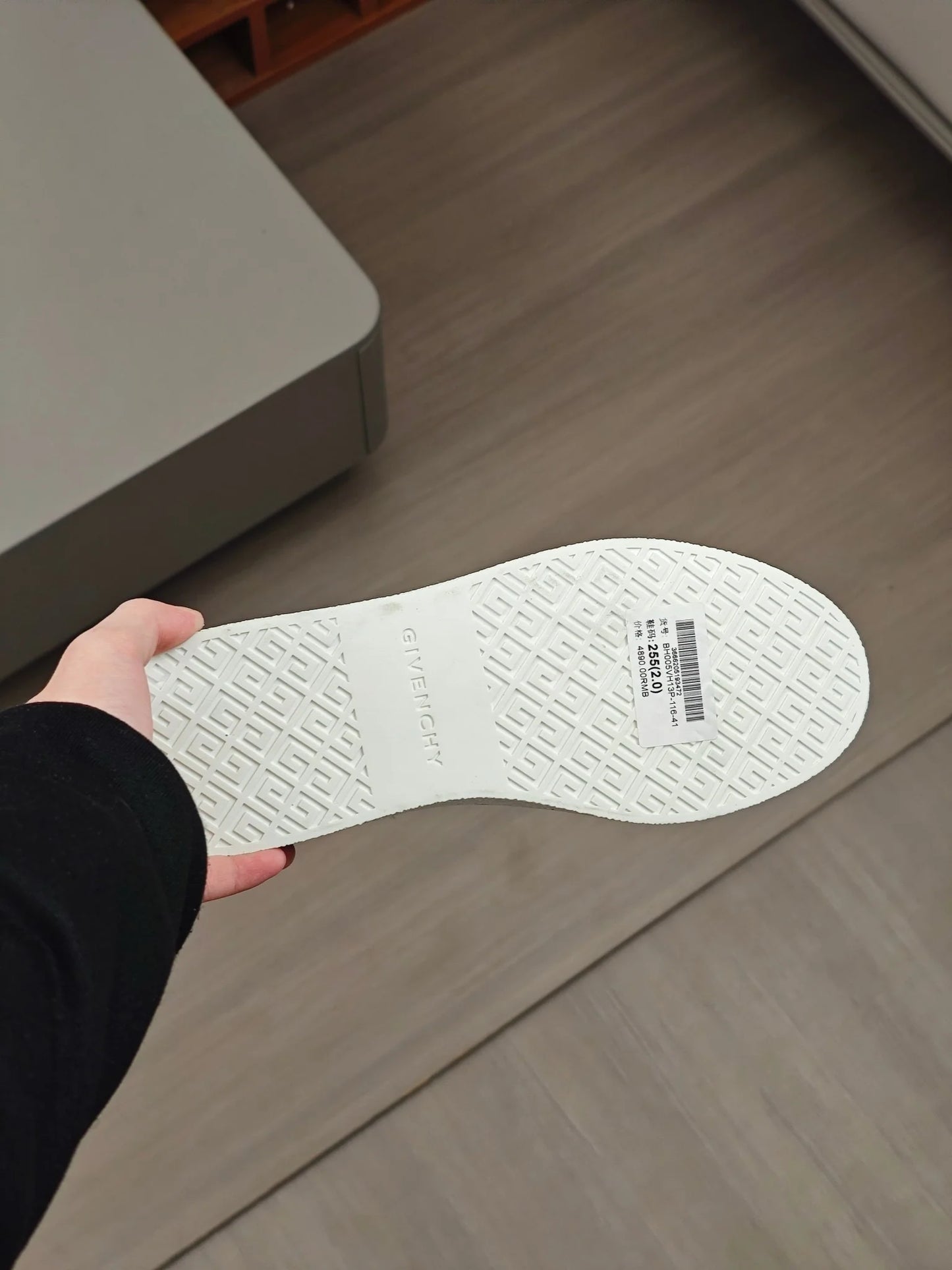 GVC SNEAKER