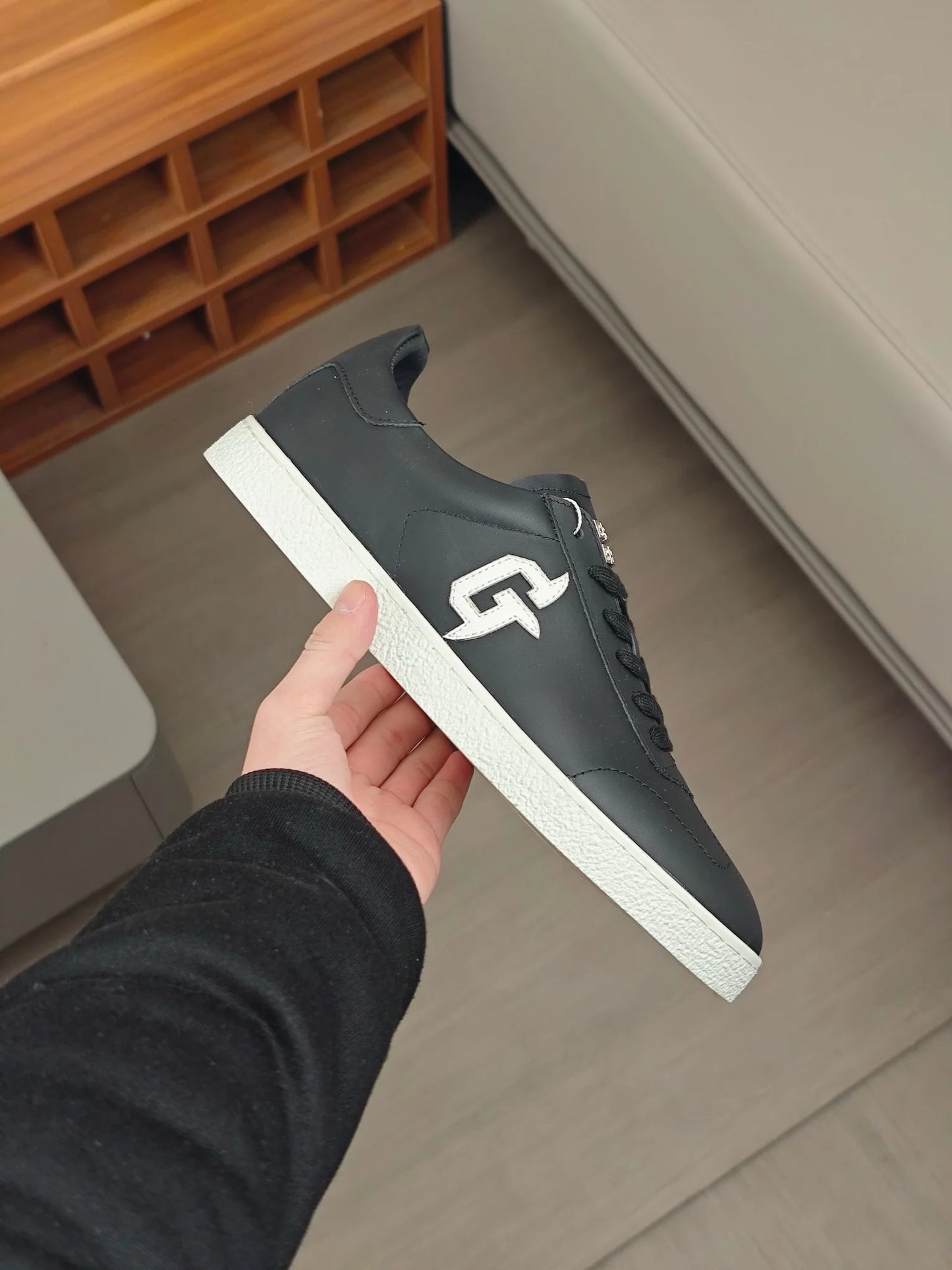 GVC SNEAKER