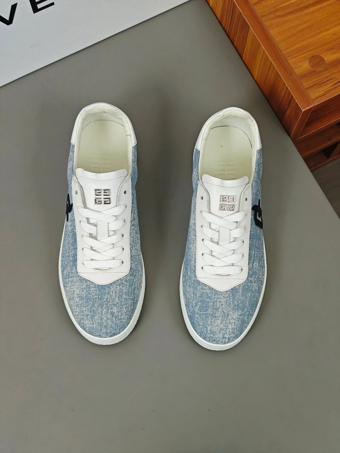 GVC SNEAKER