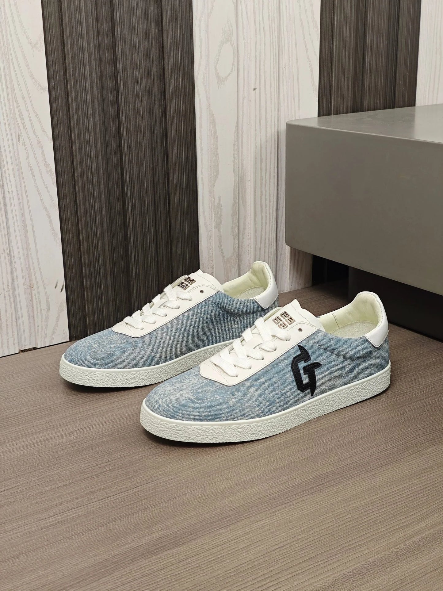GVC SNEAKER