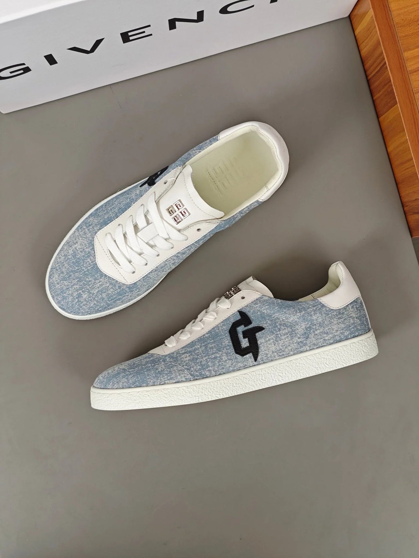 GVC SNEAKER