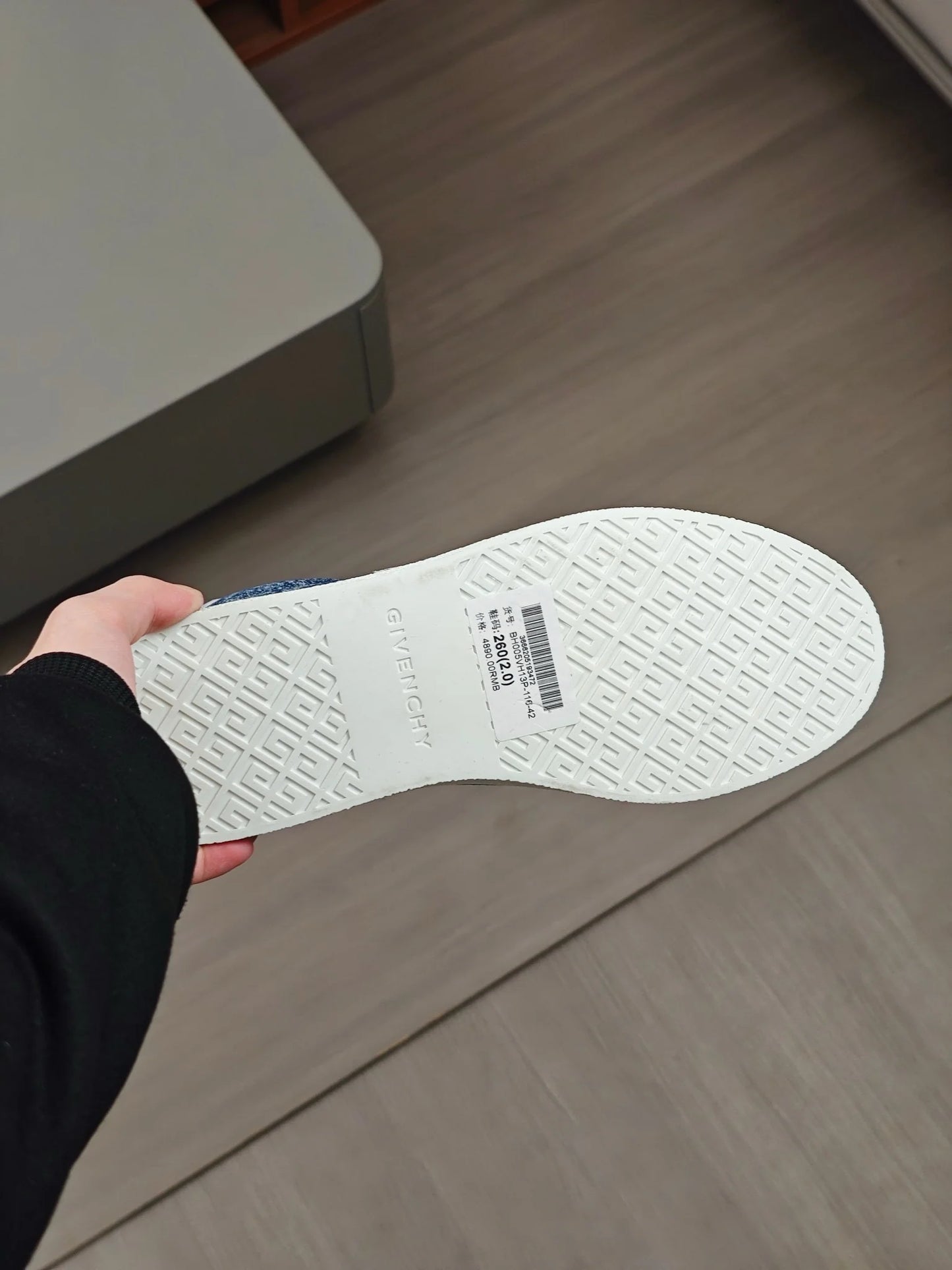 GVC SNEAKER