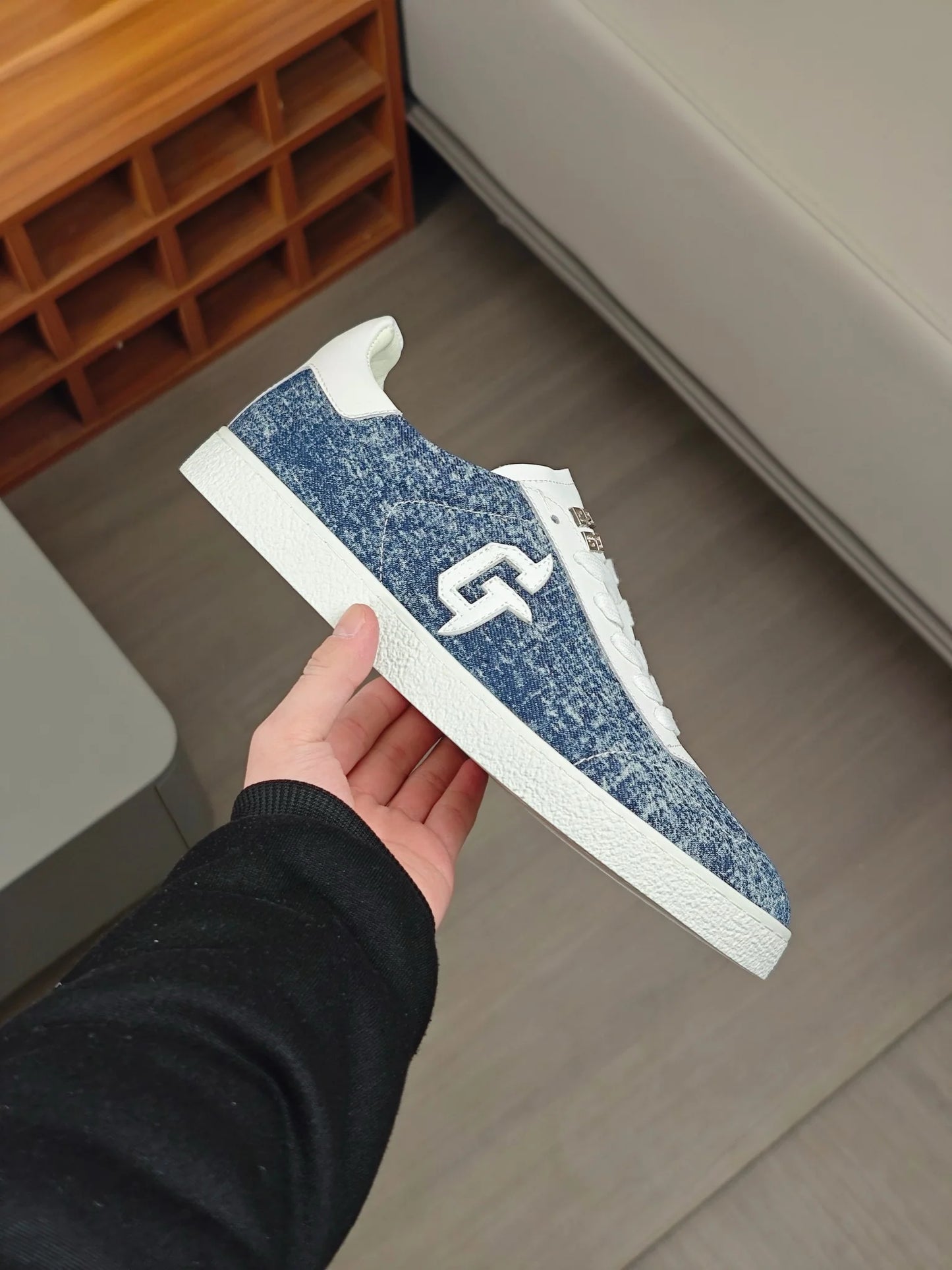 GVC SNEAKER