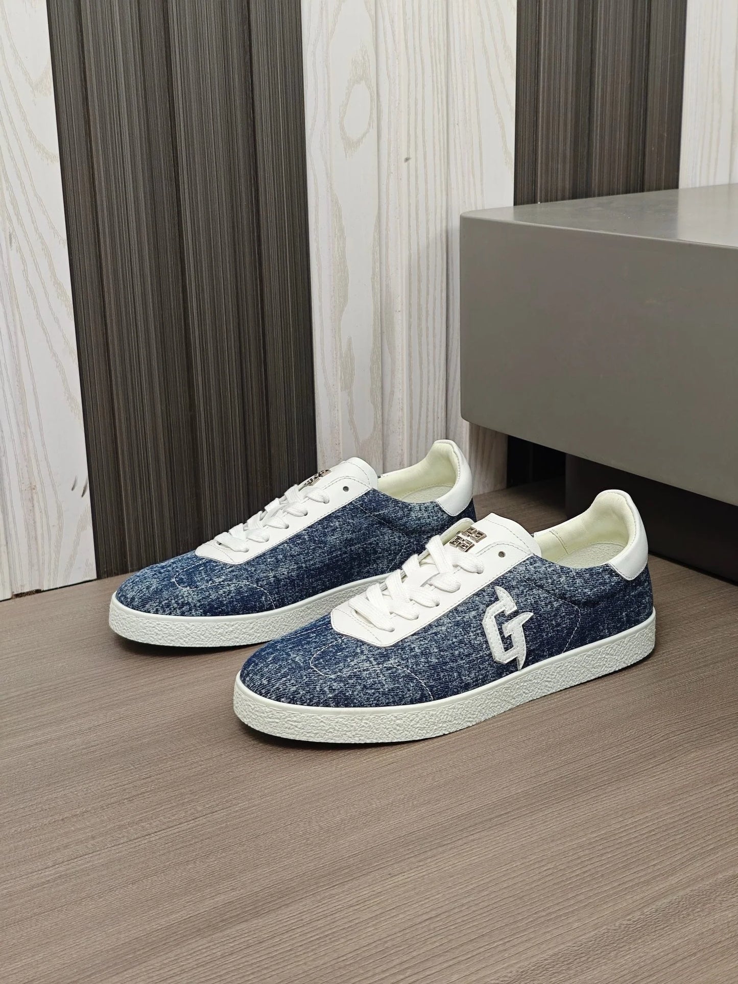 GVC SNEAKER
