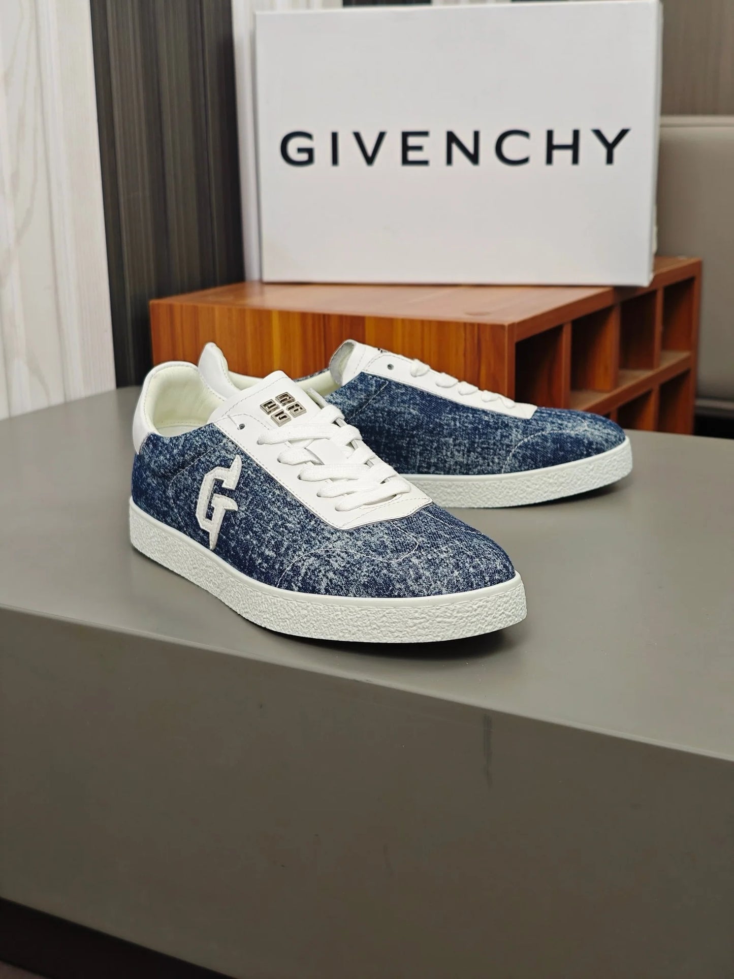 GVC SNEAKER