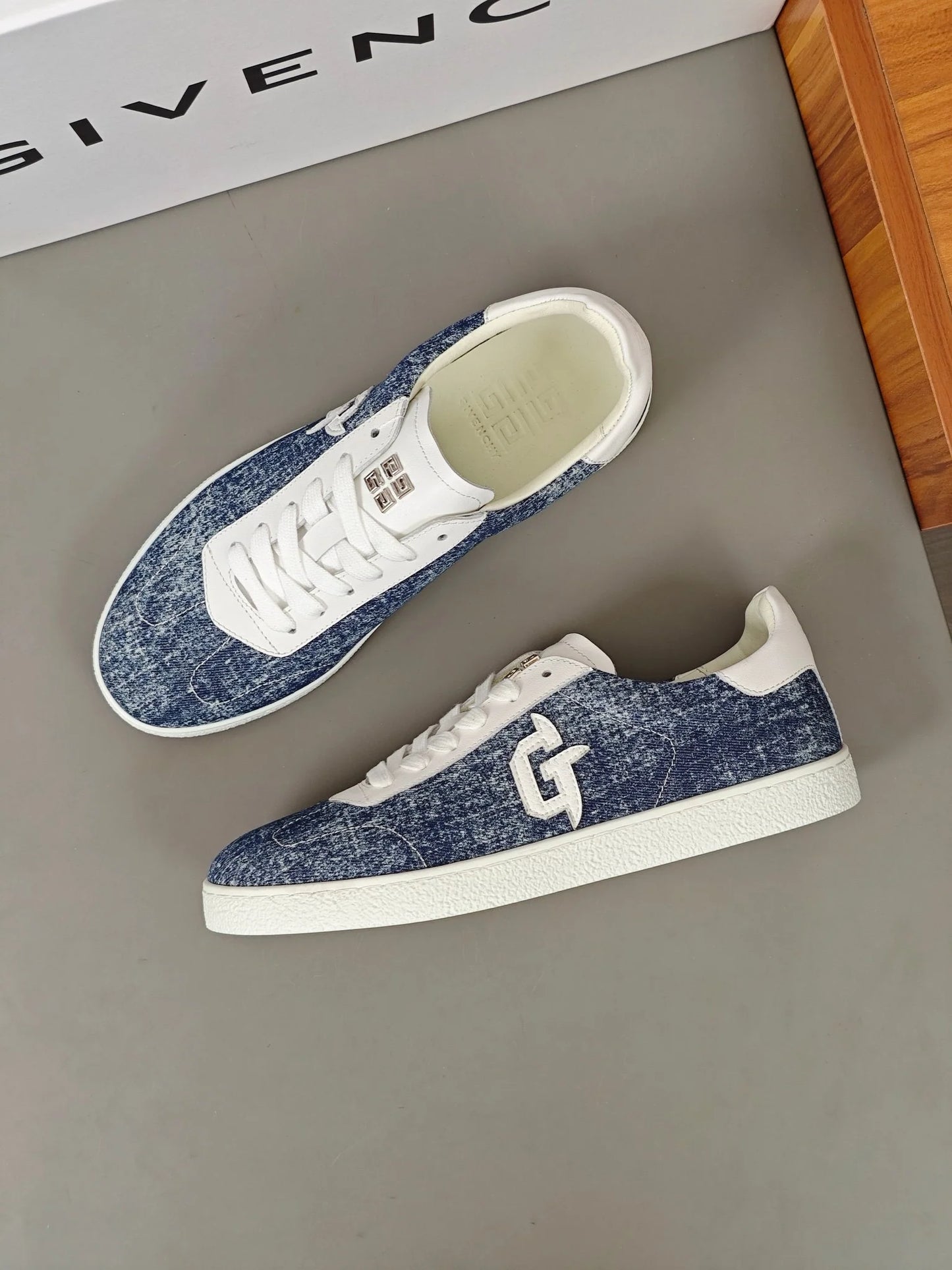 GVC SNEAKER