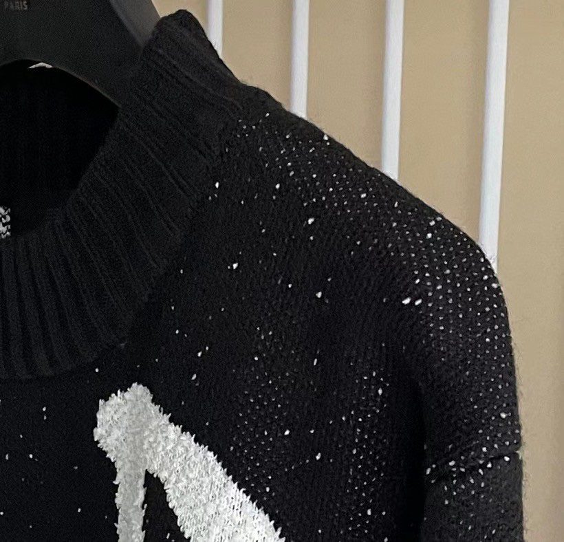GVC SWEATER