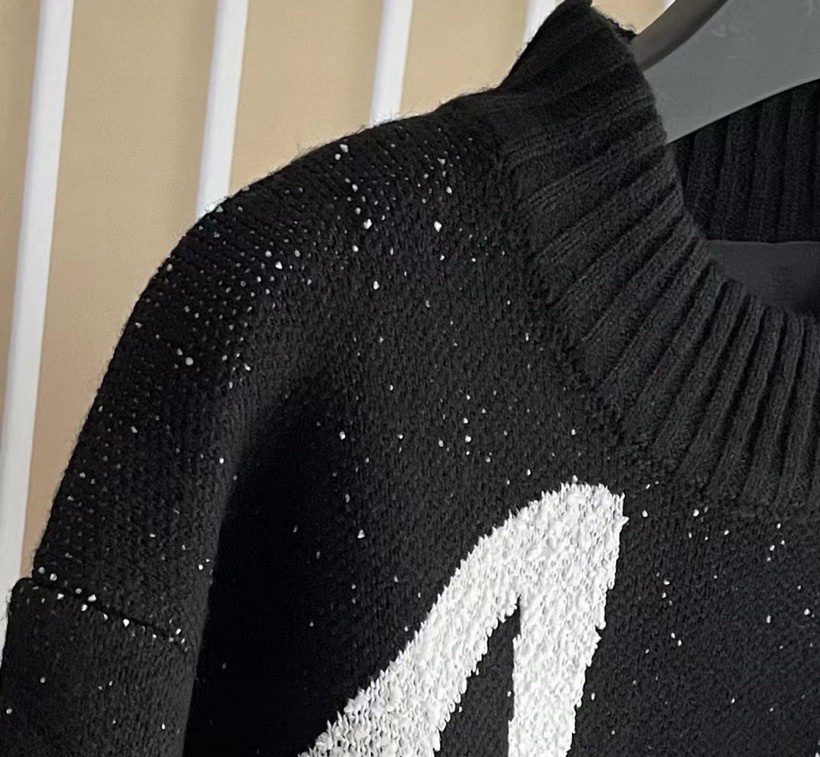 GVC SWEATER