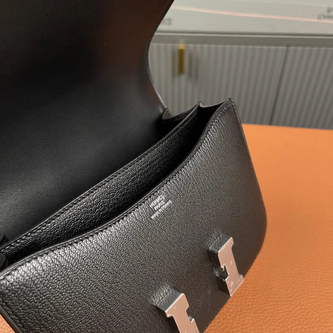 HERMES BAG