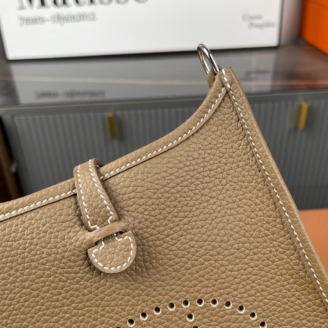 HERMES BAG