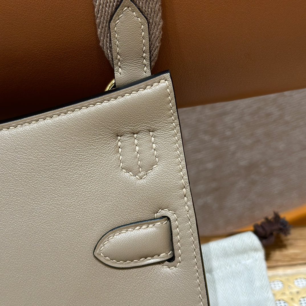 HERMES BAG