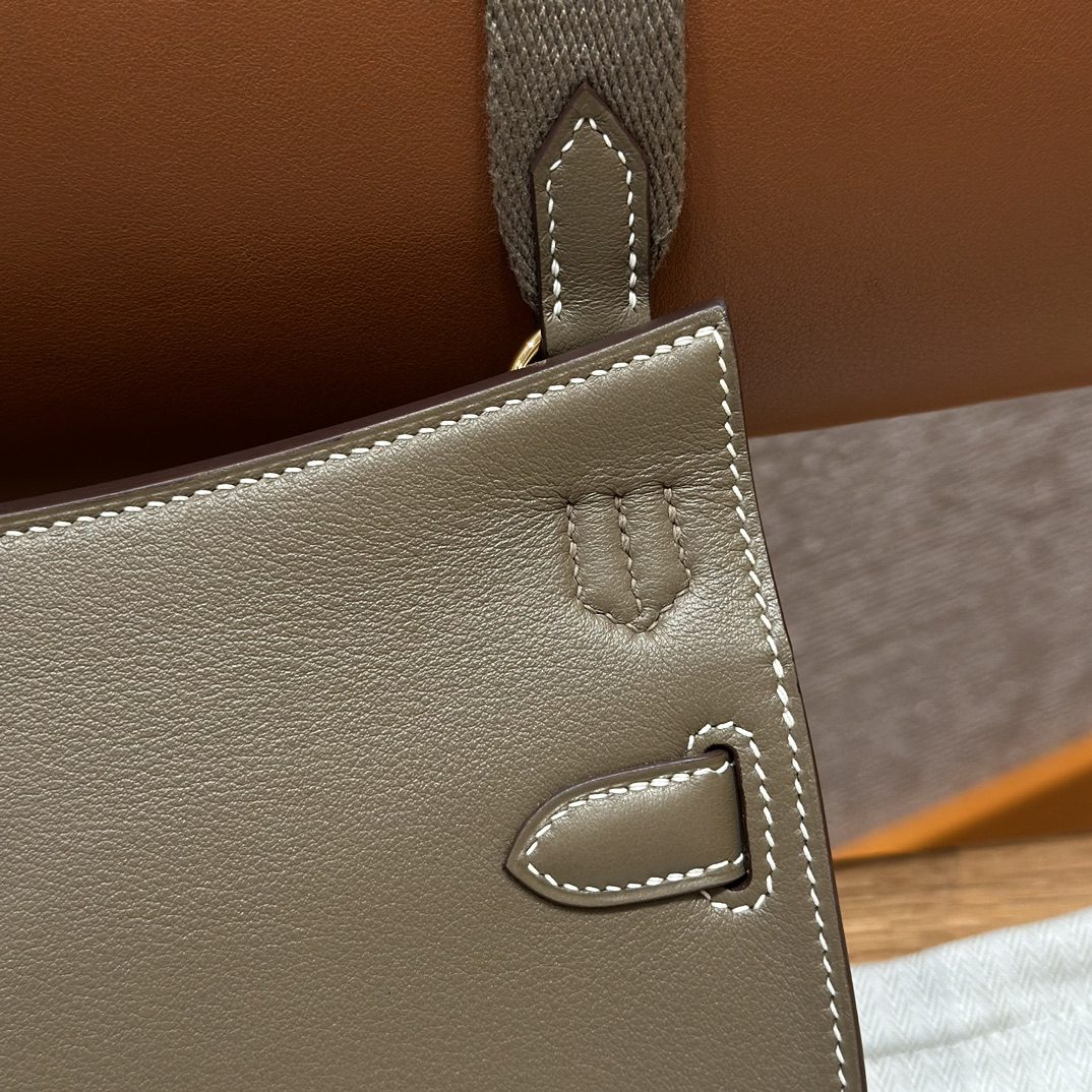 HERMES BAG