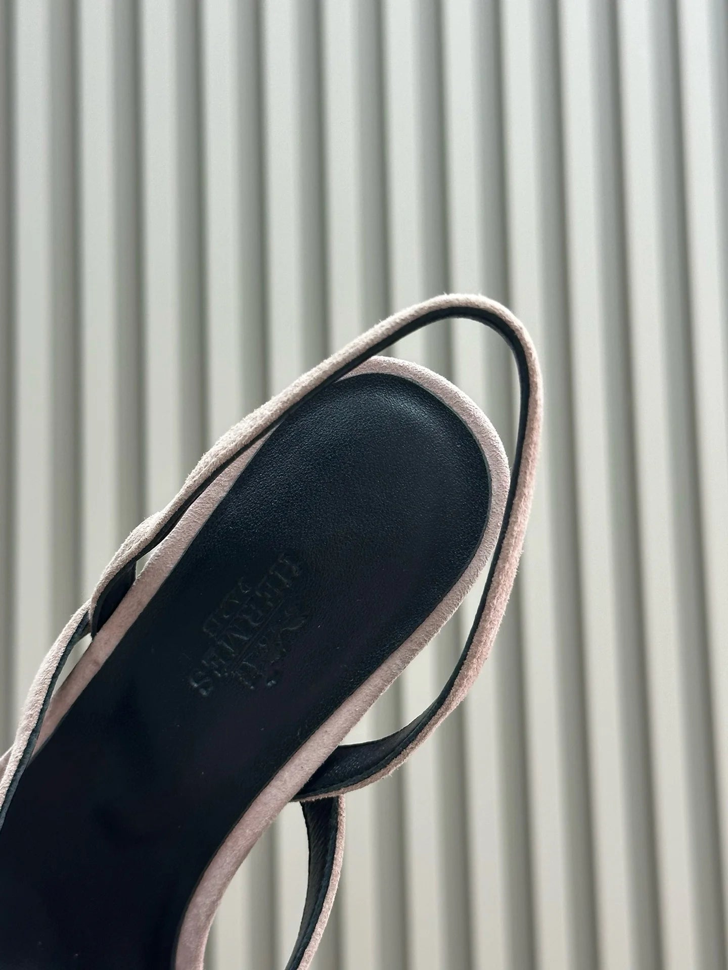 HERMES HEELS