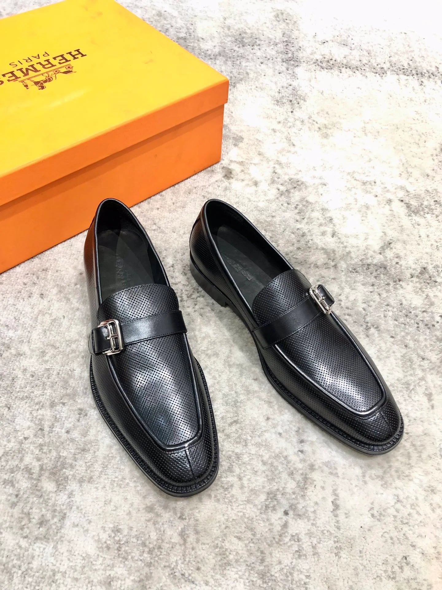 HERMES LOAFER