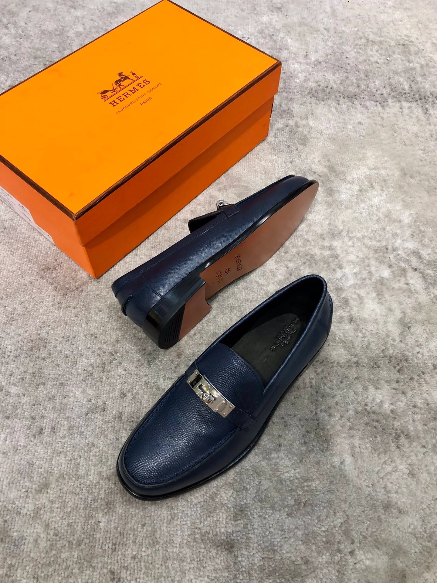 HERMES LOAFER