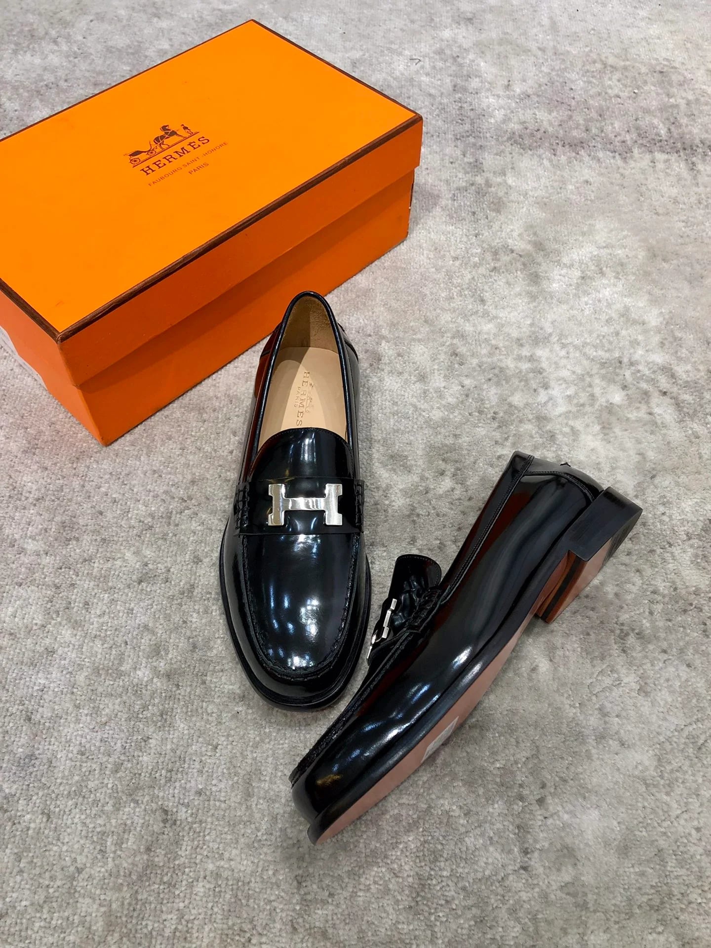 HERMES LOAFER