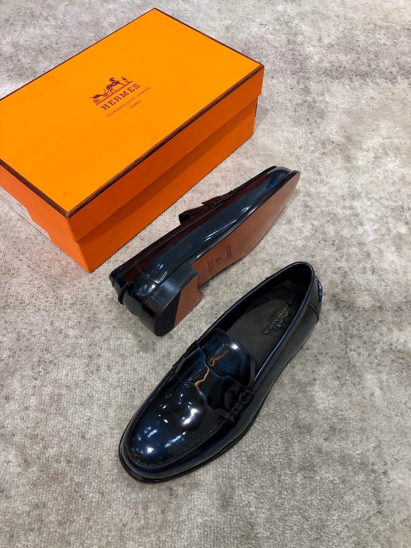 HERMES LOAFER
