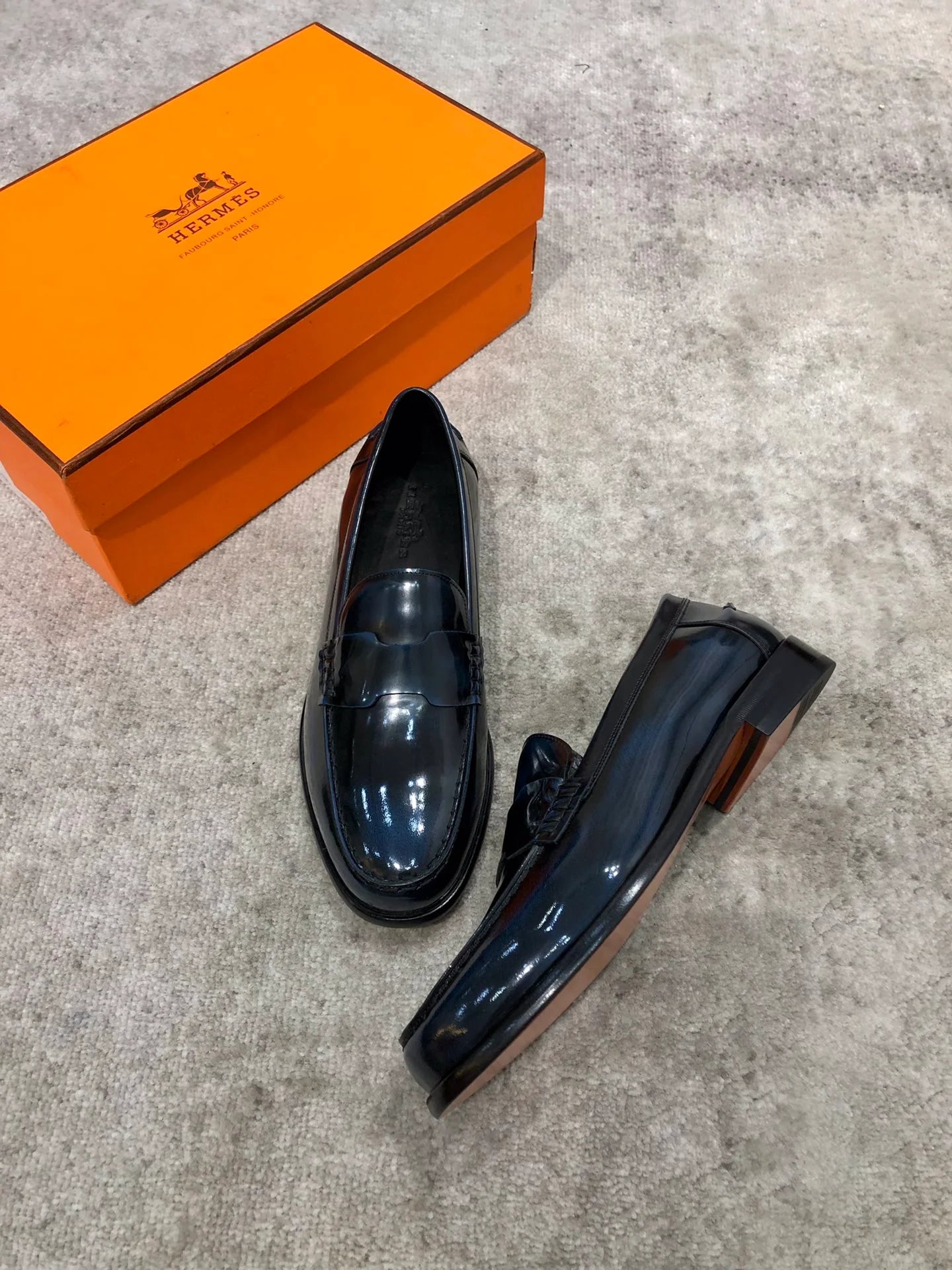 HERMES LOAFER