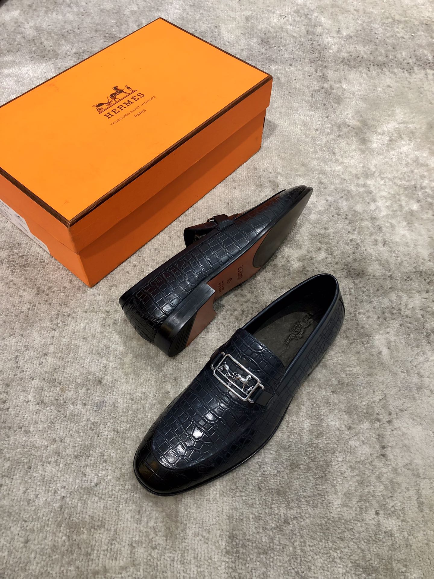 HERMES LOAFER