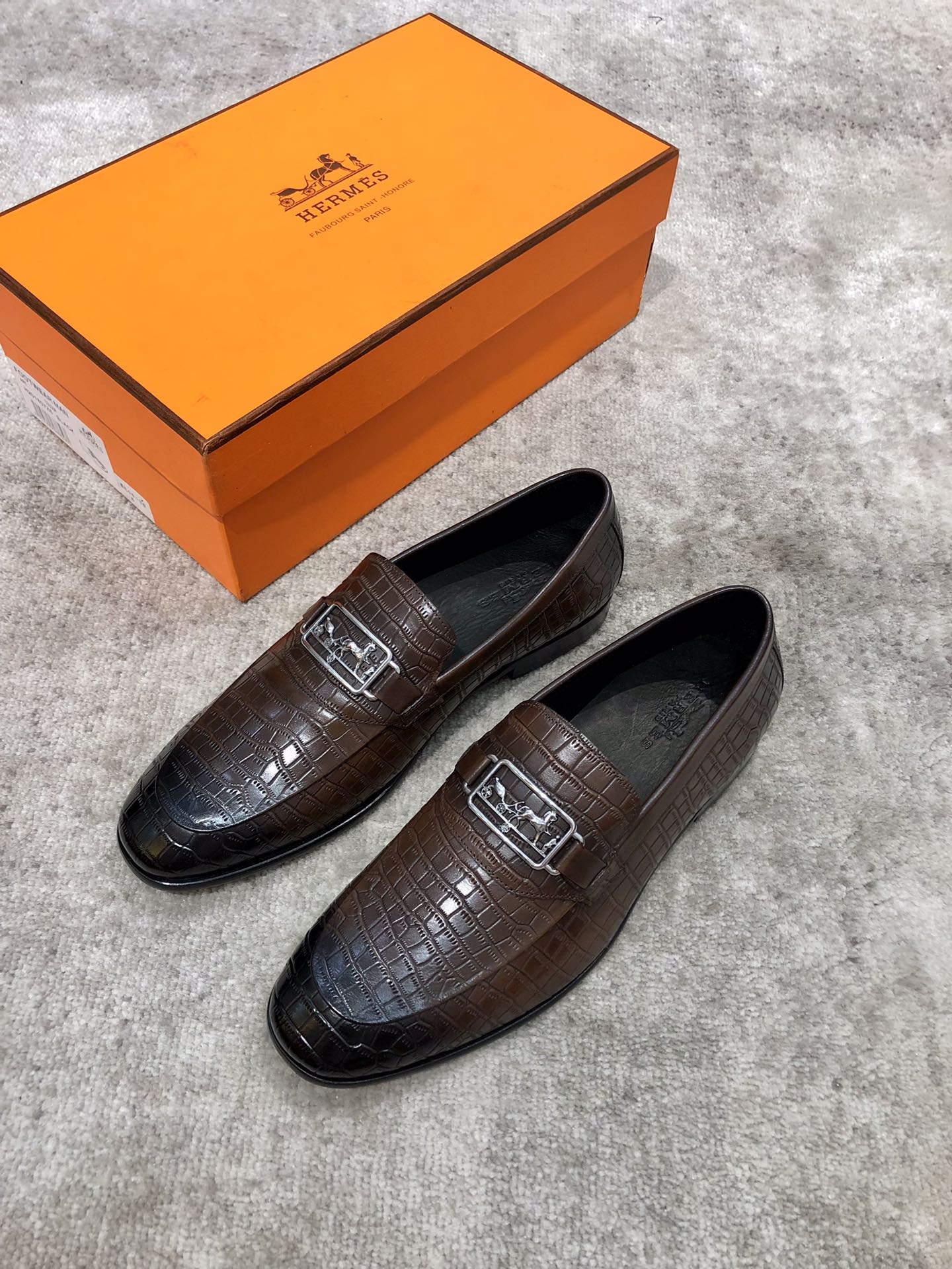 HERMES LOAFER