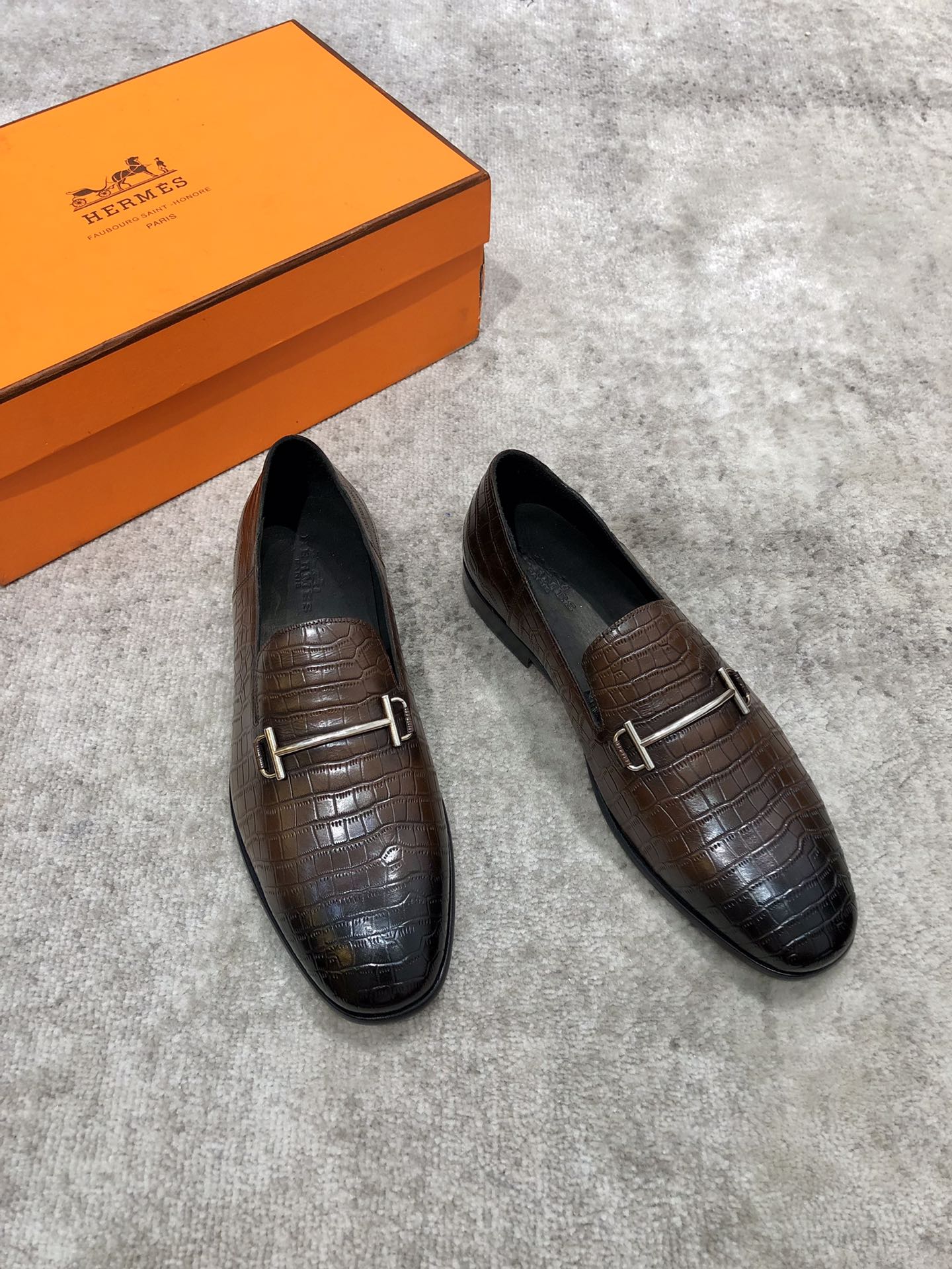 HERMES LOAFER