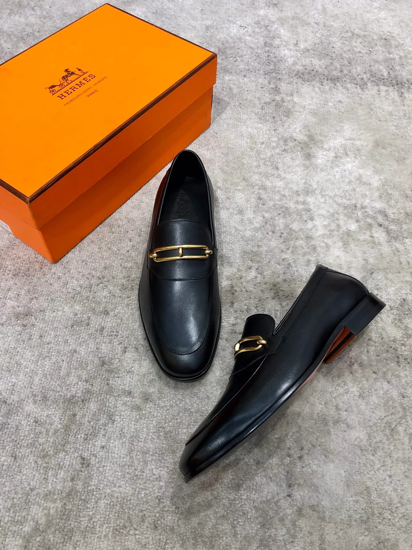 HERMES LOAFER