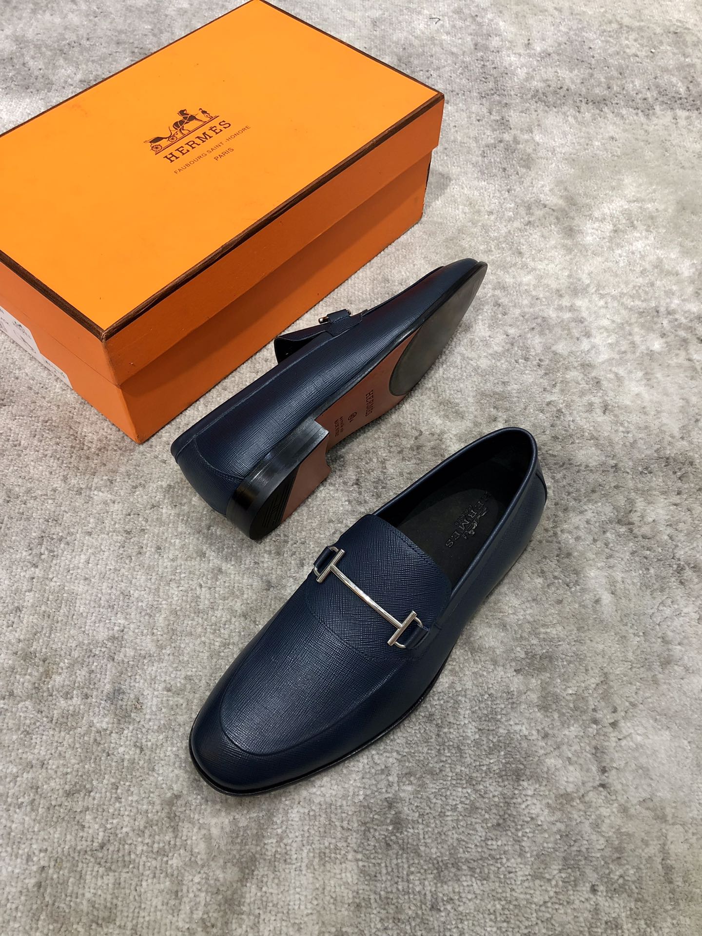 HERMES LOAFER