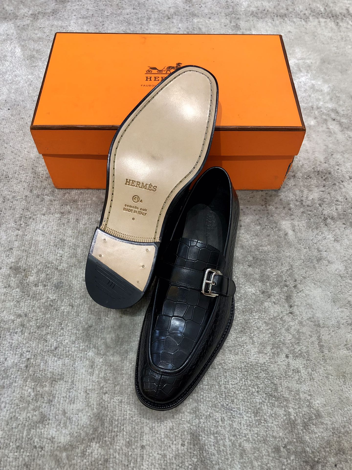 HERMES LOAFER