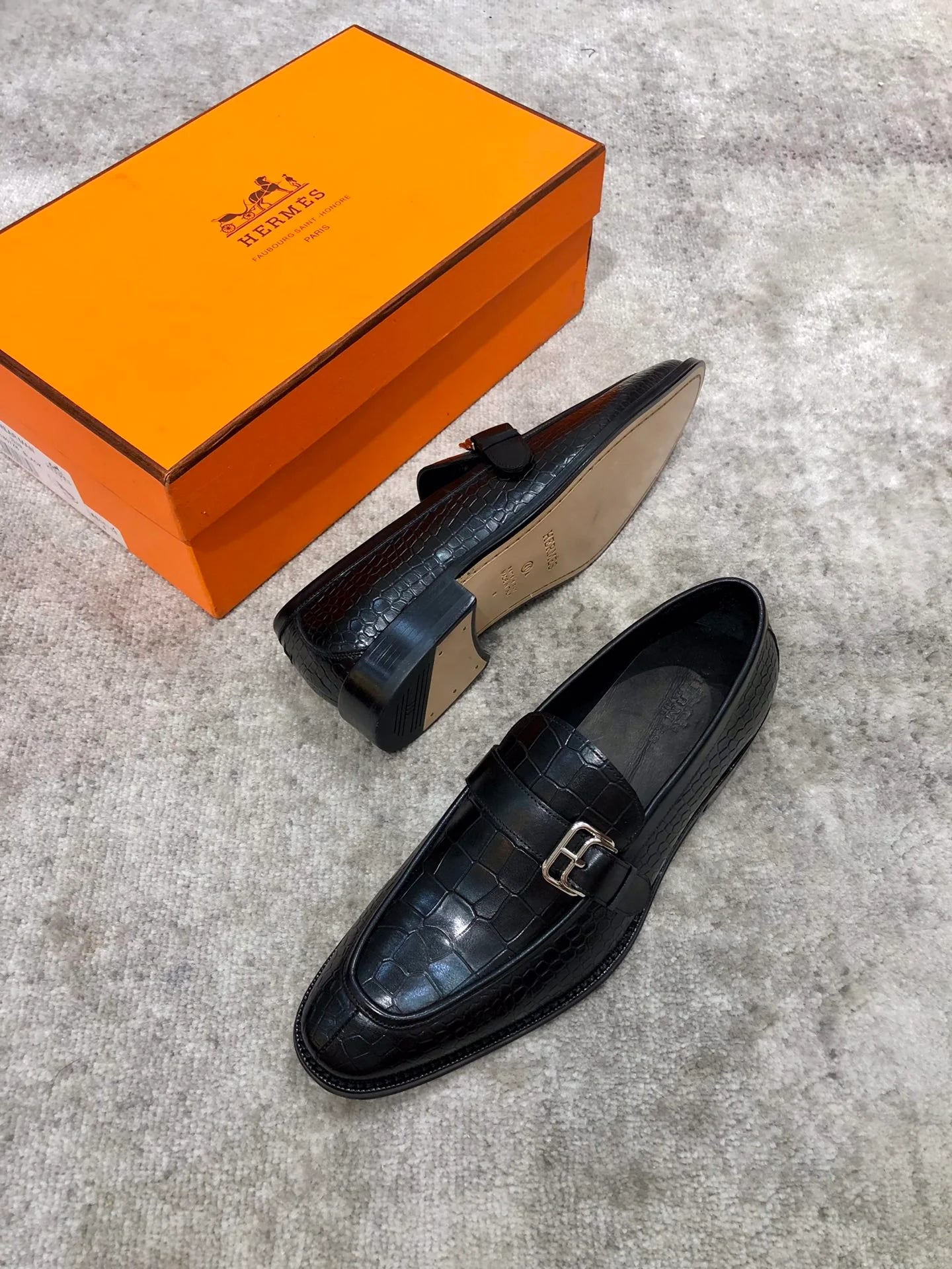HERMES LOAFER