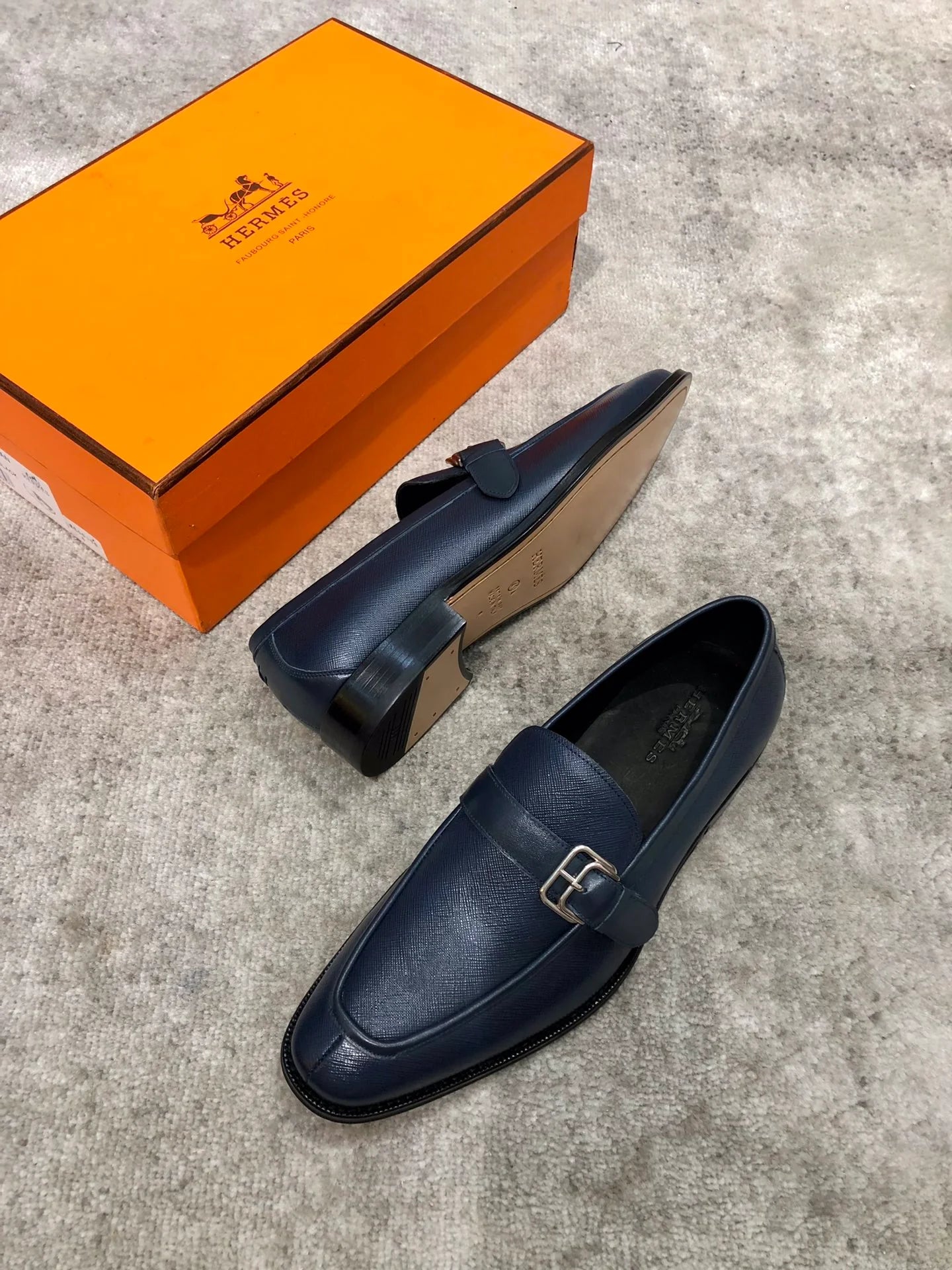 HERMES LOAFER