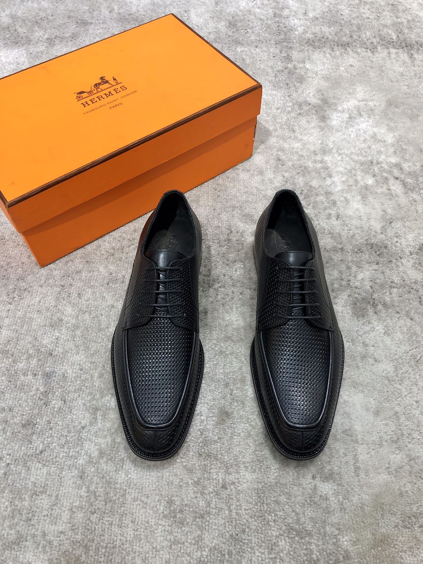 HERMES LOAFER