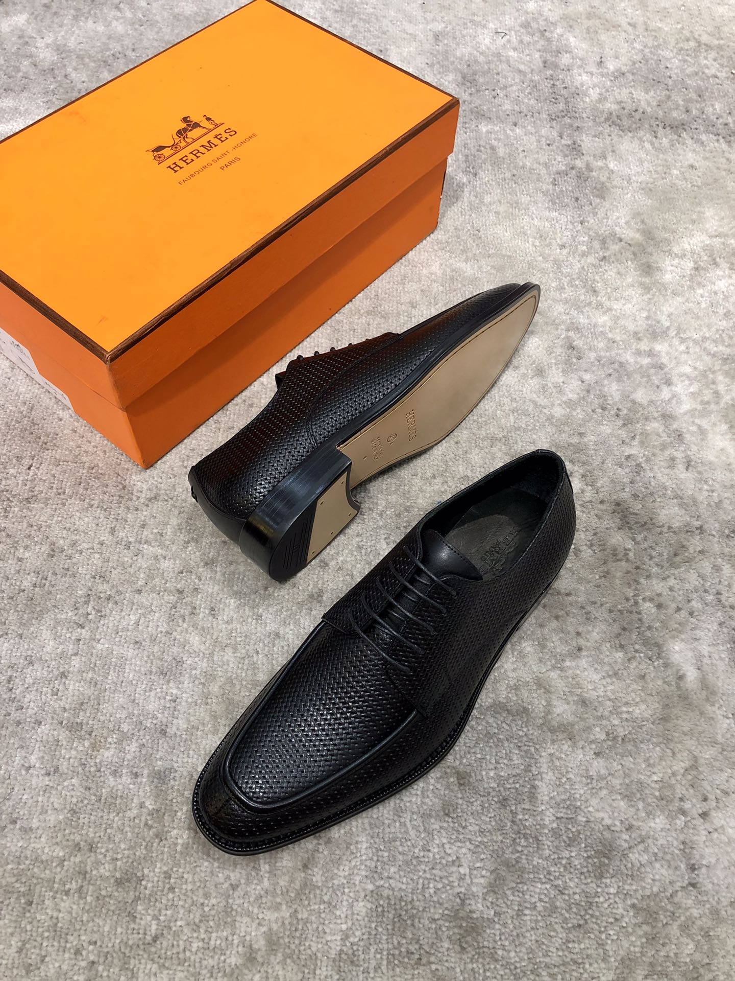 HERMES LOAFER