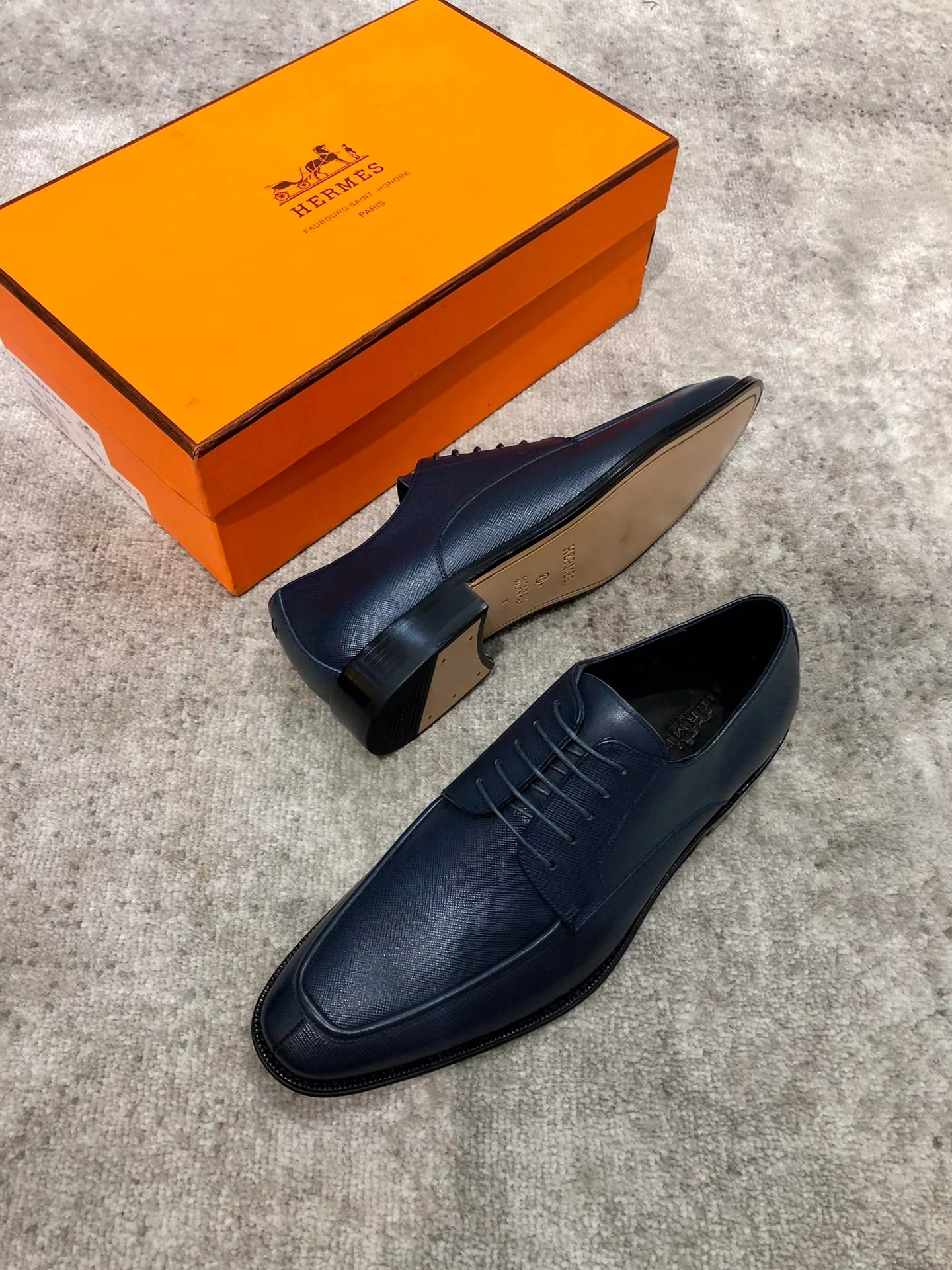 HERMES LOAFER